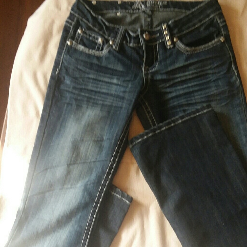 Jeans